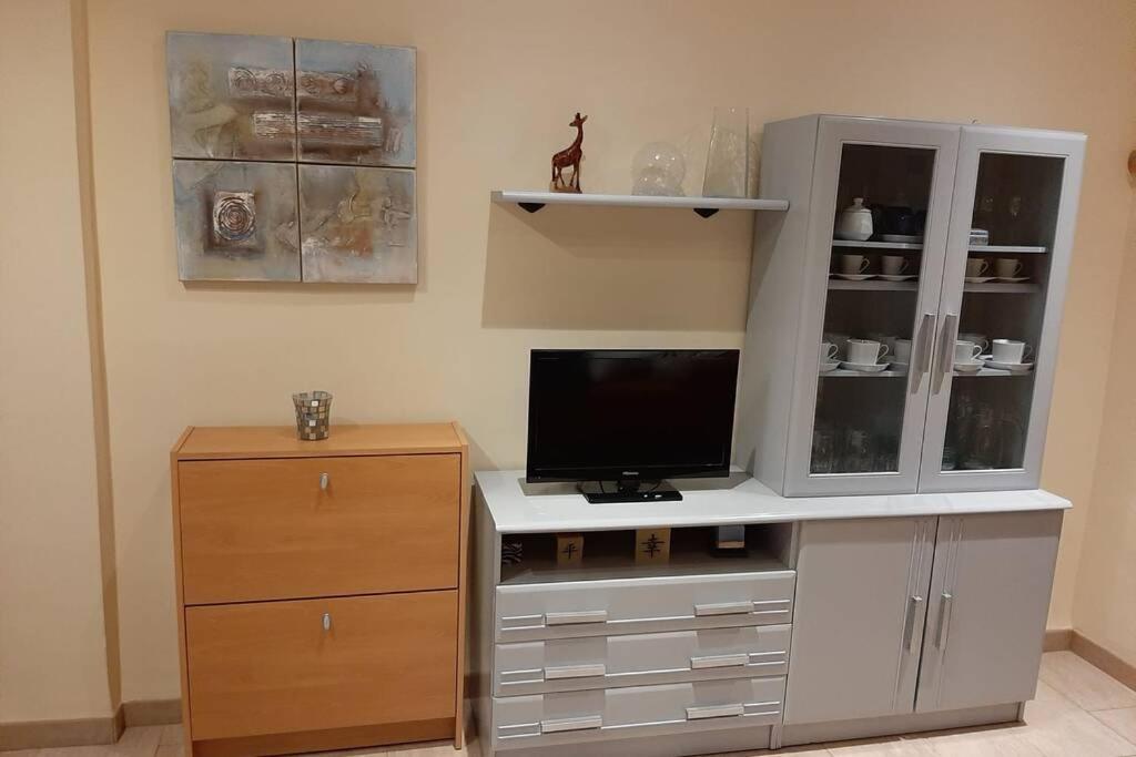 Estudio Recien Reformado Muy Cerca Del Mar Playa de Gandia Luaran gambar